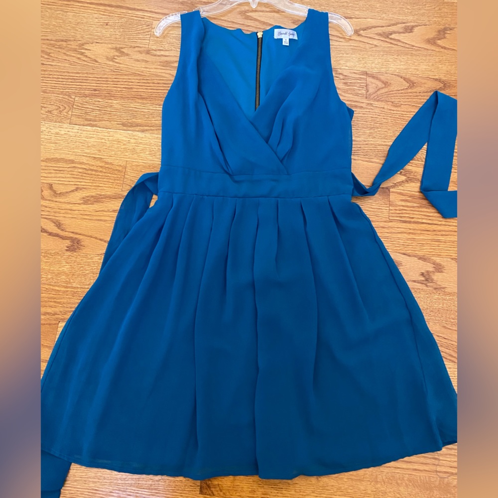 Junior dress